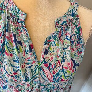 Sleeveless flowered blouse